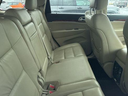 Used 2013 Jeep Grand Cherokee Limited image 13