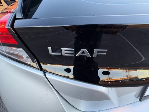 Certified 2025 Nissan Leaf S image 24