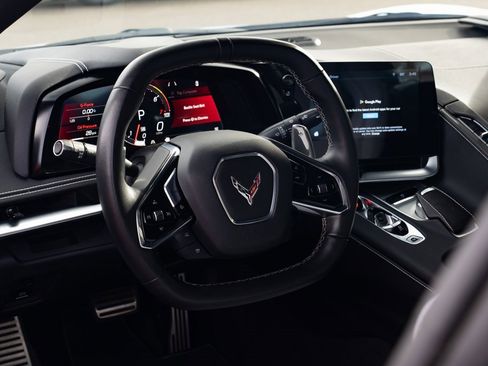 Used 2024 Chevrolet Corvette Stingray Coupe w/ 1LT image 11