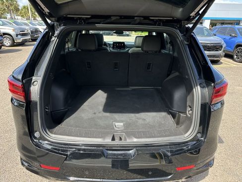 Used 2023 Chevrolet Blazer RS w/ Enhanced Convenience Package image 33