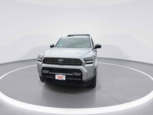 New 2026 Toyota 4Runner 4WD image 3