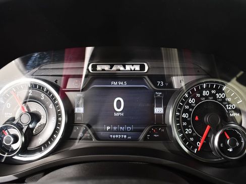 Used 2019 RAM 1500 Big Horn AWD/4WD image 28
