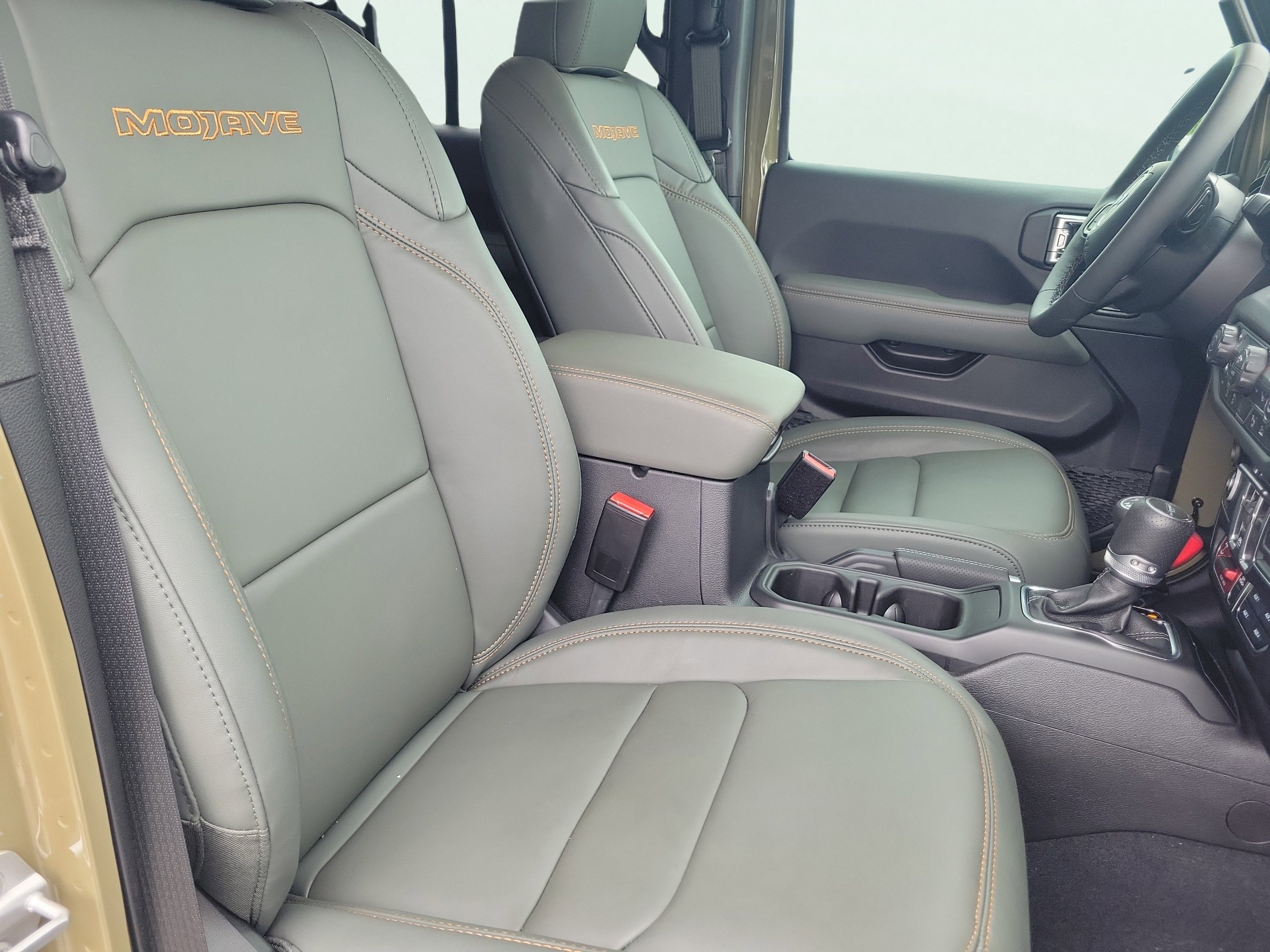 New 2026 Jeep Gladiator Mojave AWD/4WD image 19