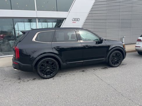 Used 2021 Kia Telluride EX w/ EX Premium Package image 17