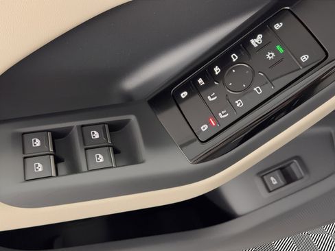 New 2027 Audi Q6 e-tron Premium Plus AWD/4WD image 15