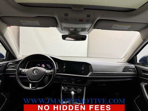 Used 2019 Volkswagen Jetta SEL FWD image 12