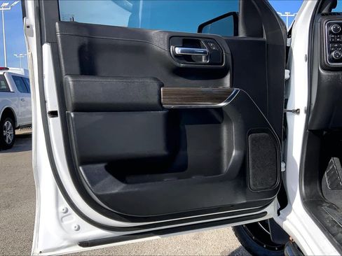 Used 2019 Chevrolet Silverado 1500 LT w/ Texas Edition image 20