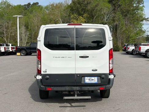 Used 2018 Ford Transit 350 XLT RWD image 4