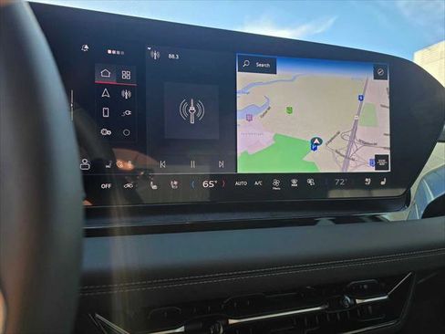 New 2025 Audi Q6 e-tron Premium Plus image 30