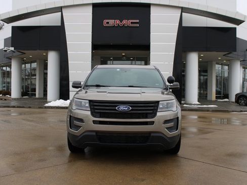 Used 2018 Ford Explorer 4WD Police Interceptor image 2
