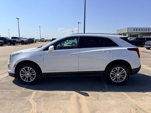 Used 2021 Cadillac XT5 Premium Luxury FWD image 4