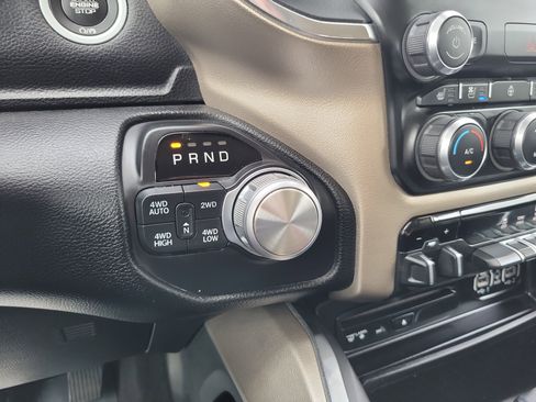 Used 2019 RAM 1500 Laramie AWD/4WD image 20