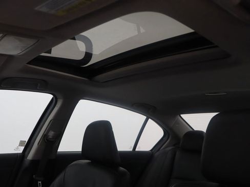 Used 2017 Honda Accord EX-L image 30