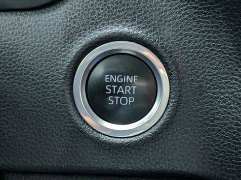 Used 2024 Toyota Tundra SR5 AWD/4WD image 17