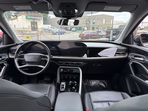 Used 2025 Audi Q5 Premium w/ Convenience Package AWD/4WD image 22