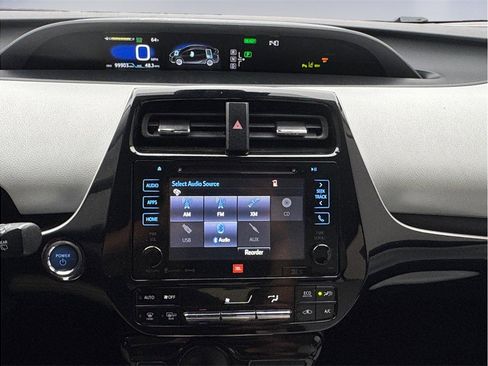 Used 2016 Toyota Prius Four w/ Advanced Technology Package image 11