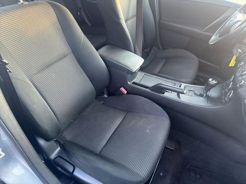 Used 2013 MAZDA MAZDA3 i Touring FWD image 17