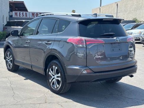 Used 2017 Toyota RAV4 LE w/ Carpet Mat Package FWD image 5