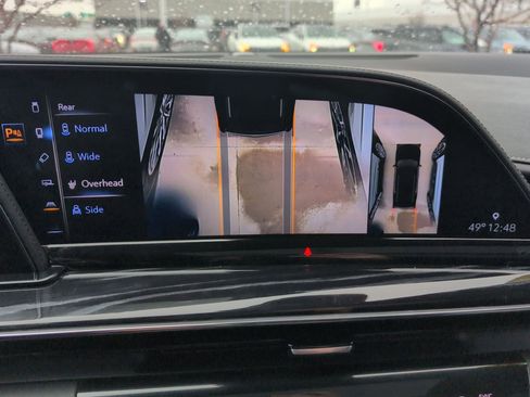 Used 2022 Cadillac Escalade ESV Sport w/ Touring Package image 40