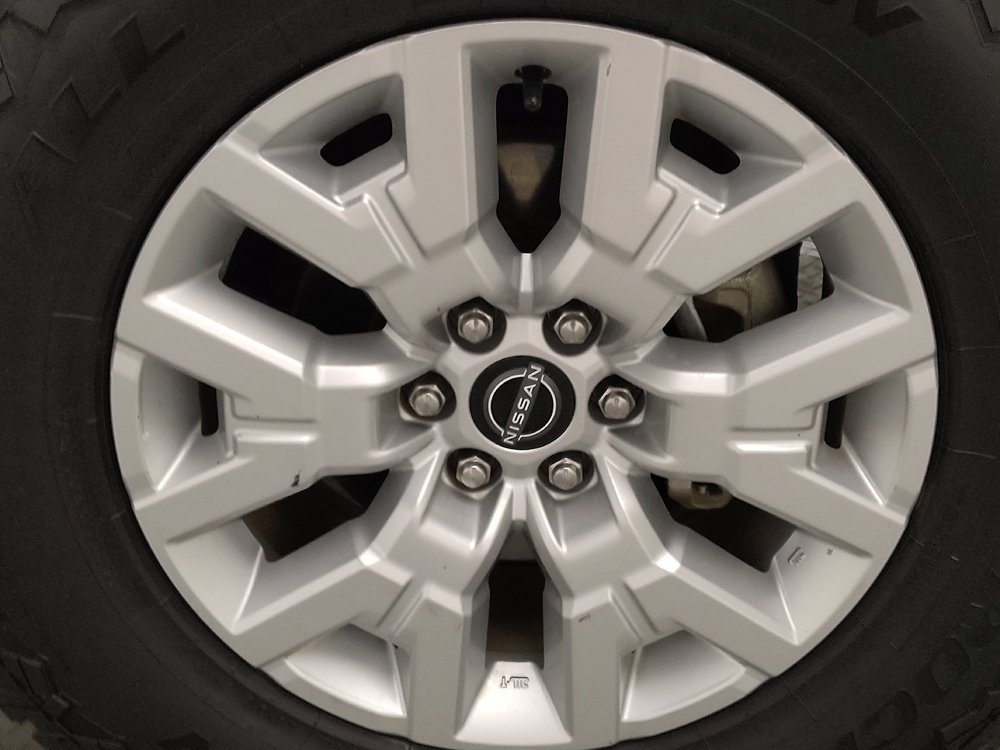 Used 2022 Nissan Frontier SV RWD image 31
