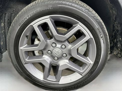 Used 2023 Honda Passport EX-L image 32