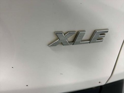 Certified 2025 Toyota RAV4 XLE w/ Convenience Package FWD image 11