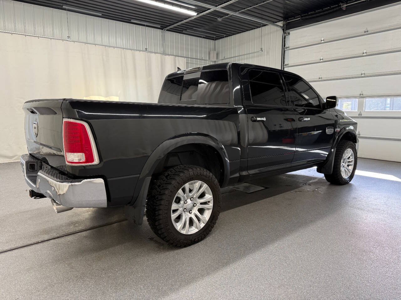 Used 2015 RAM 1500 Laramie Longhorn AWD/4WD image 4