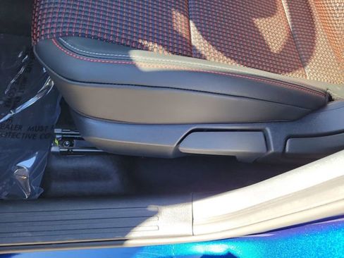 New 2026 Nissan Kicks SR image 9