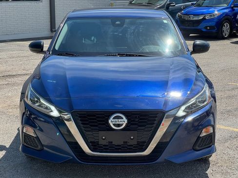 Used 2020 Nissan Altima 2.5 SR FWD image 10