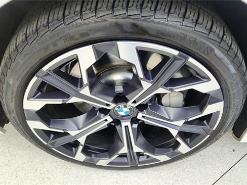 Used 2025 BMW 330i xDrive Sedan image 60