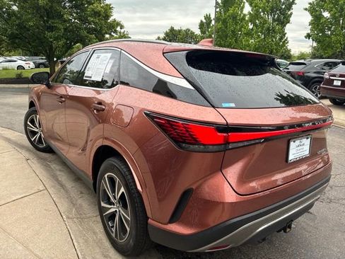 Used 2023 Lexus RX 350 w/ Accessory Package (Z1) AWD/4WD image 5