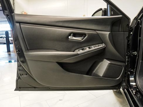 Used 2023 Nissan Sentra S FWD image 17