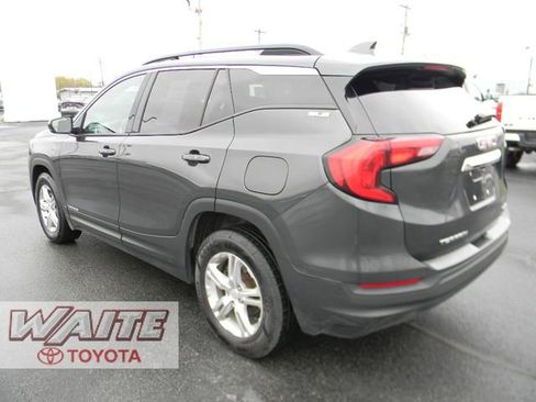 Used 2019 GMC Terrain SLE w/ Driver Convenience Package AWD/4WD image 4