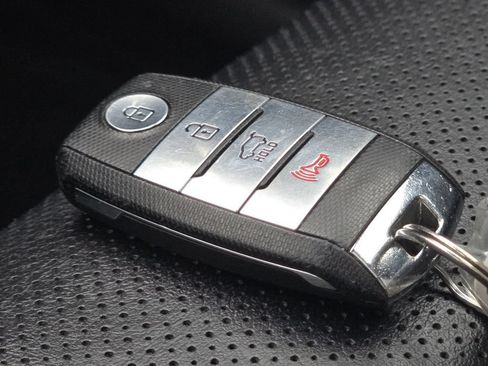 Used 2020 Kia Sportage SX FWD image 35