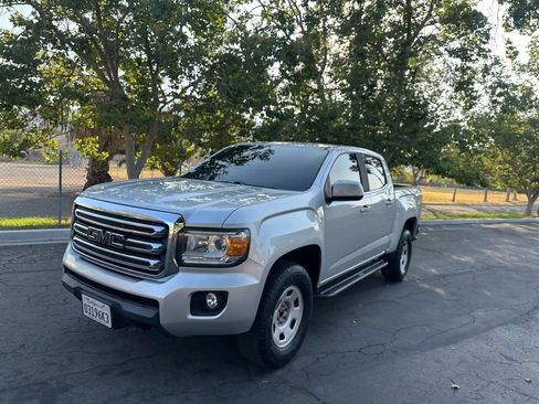Used 2018 GMC Canyon SLE w/ SLE Convenience Package RWD image 7