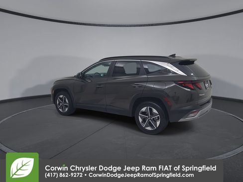 Used 2025 Hyundai Tucson SEL AWD/4WD image 10