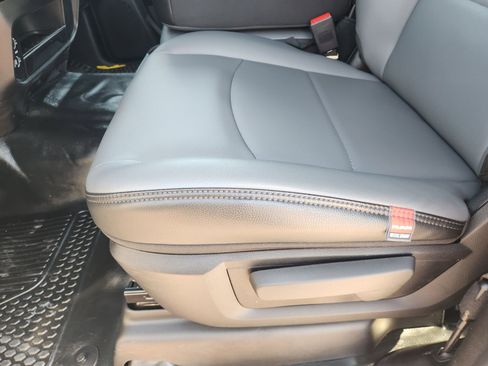 New 2026 RAM 2500 Tradesman AWD/4WD image 20