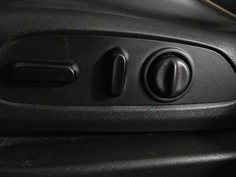 Used 2020 Chevrolet Blazer Premier w/ Driver Confidence II Package image 20