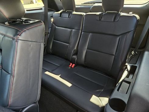 New 2025 Ford Explorer ST-Line image 25