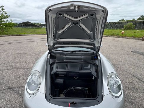 Used 2006 Porsche 911 Carrera 4 image 26