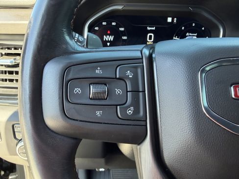 Used 2022 GMC Sierra 1500 AT4 w/ AT4 Preferred Package image 32