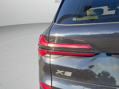 Used 2025 BMW X5 xDrive40i w/ M Sport Package AWD/4WD image 25