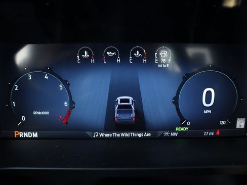 New 2025 Ford F150 Platinum w/ Equipment Group 702A High image 4