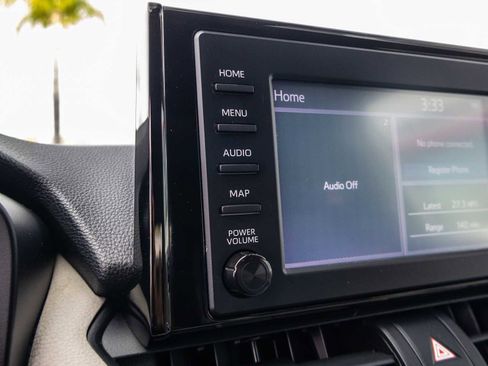 Used 2019 Toyota RAV4 XLE w/ Convenience Package FWD image 36