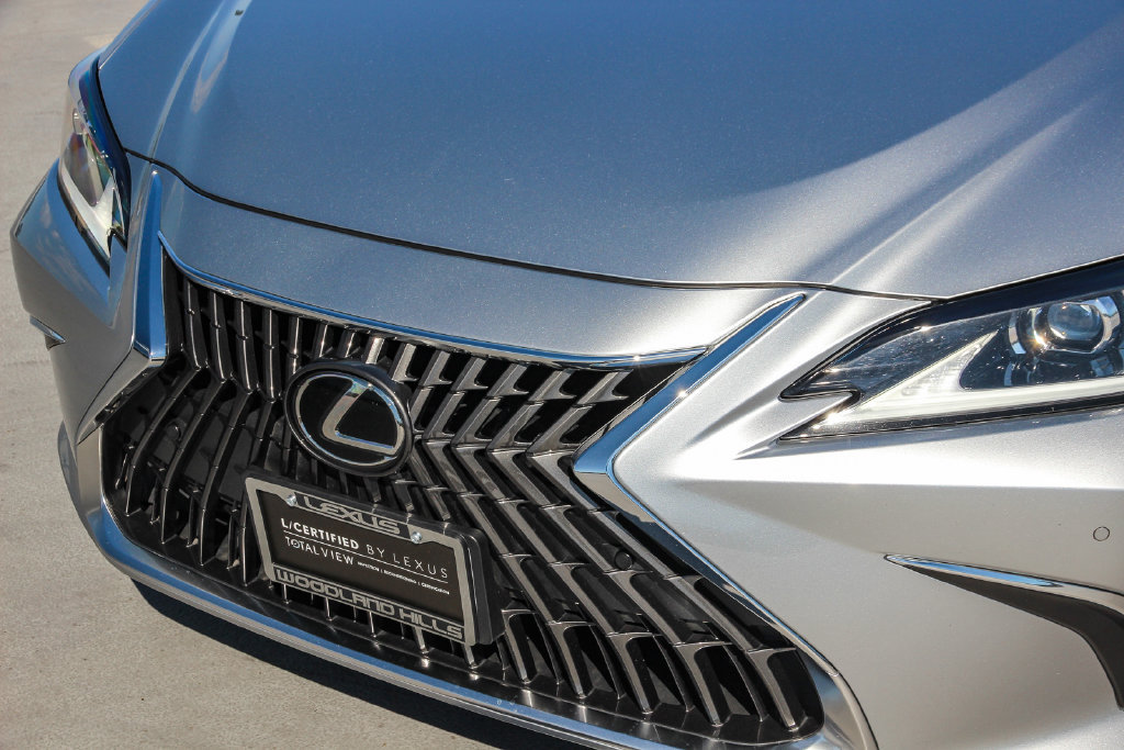 Certified 2023 Lexus ES 350 w/ Accessory Package (Z2) FWD image 10