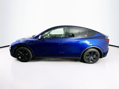Used 2023 Tesla Model Y Long Range image 4