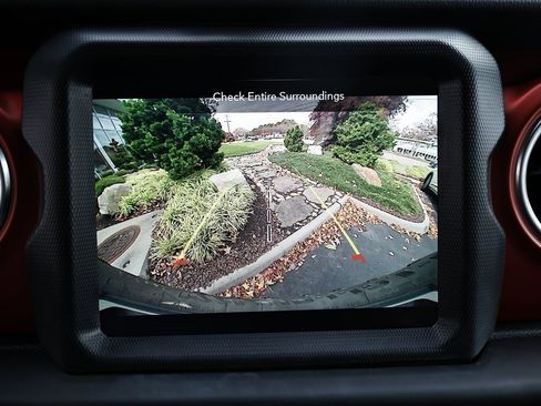 Used 2021 Jeep Wrangler Unlimited Rubicon w/ Dual Top Group image 35