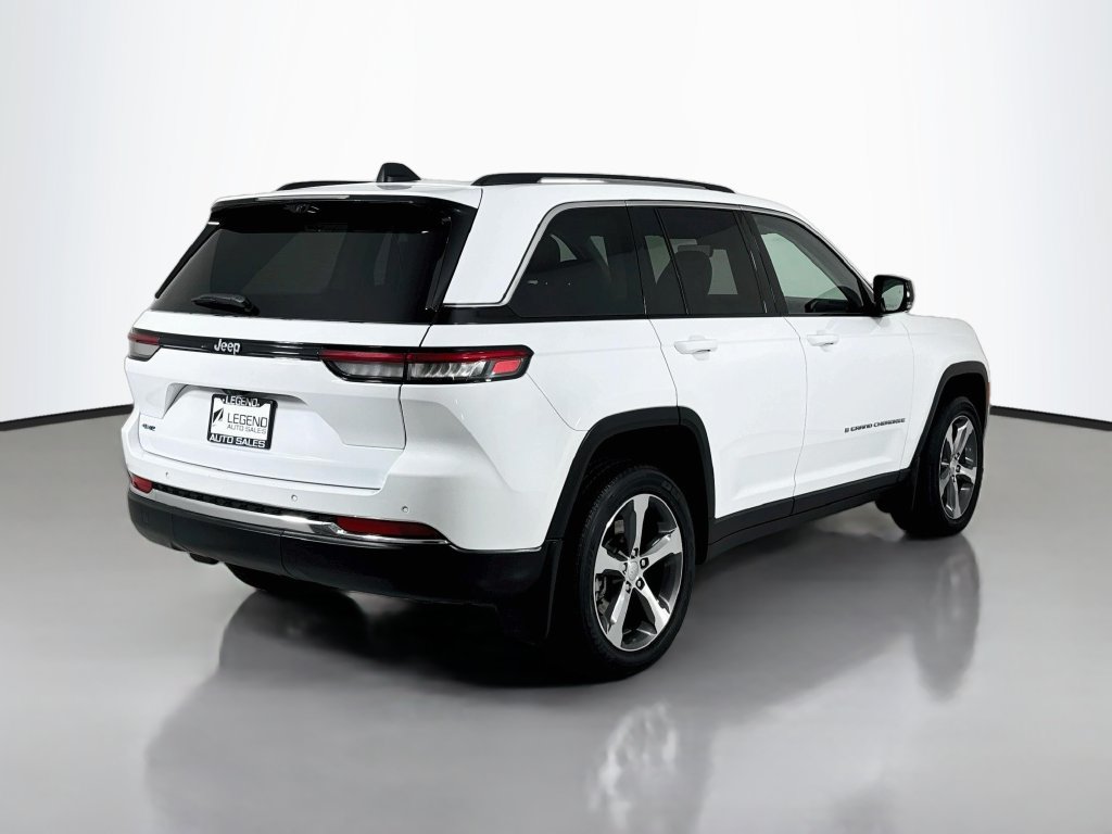 Used 2023 Jeep Grand Cherokee 4WD 4xe w/ Luxury Tech Group II image 6