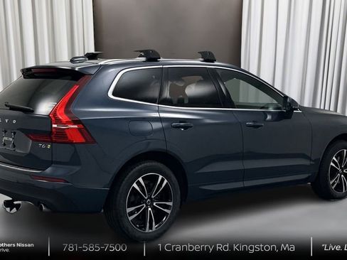 Used 2020 Volvo XC60 T6 Momentum image 5