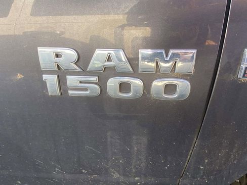 Used 2014 RAM 1500 Express RWD image 11